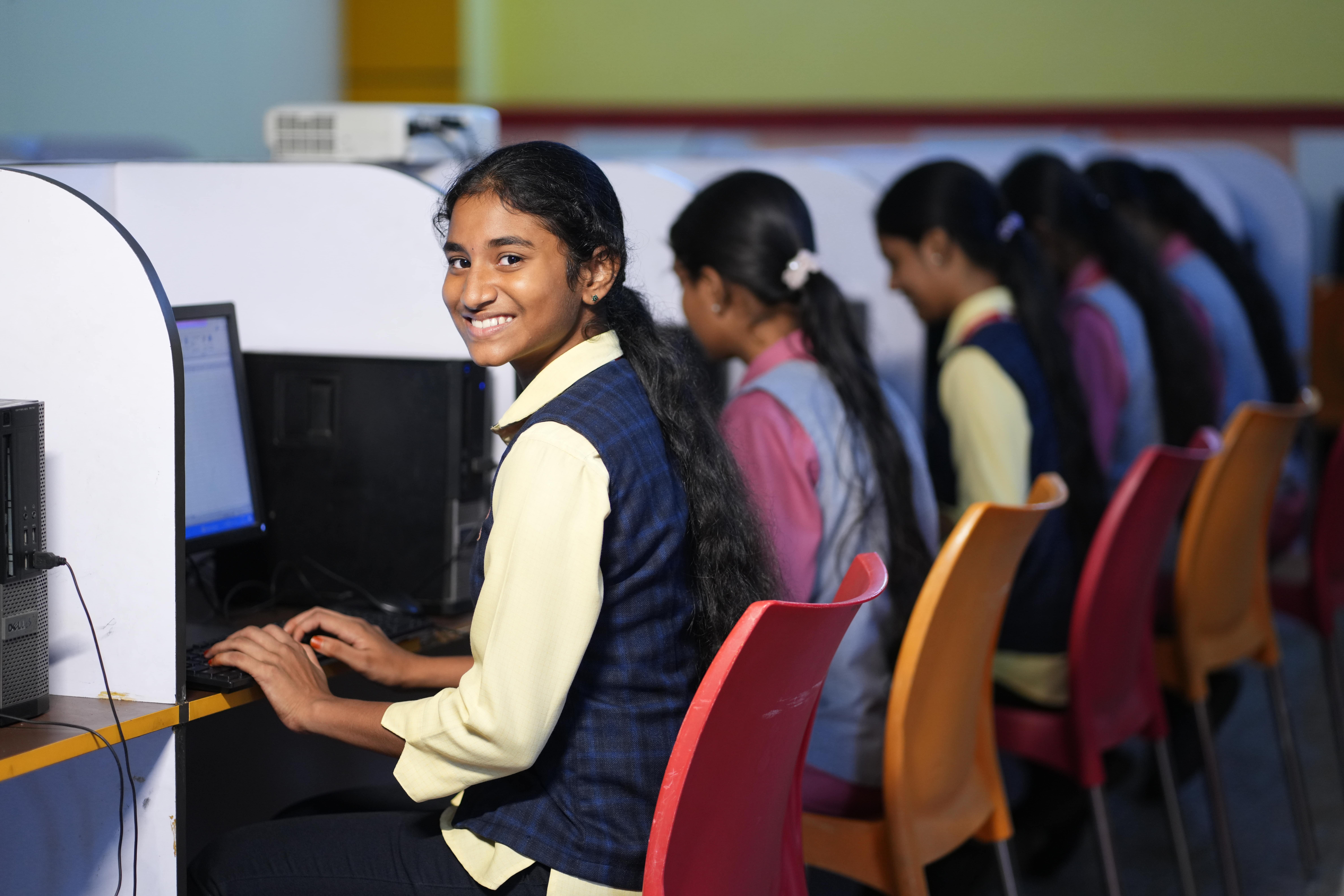 computer lab of brainy lab